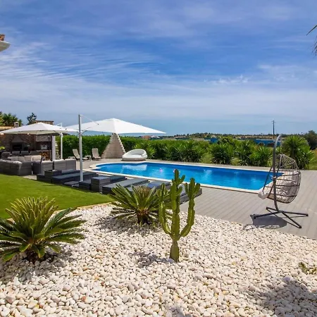 Villa Monarca By Ici Guia (Faro)